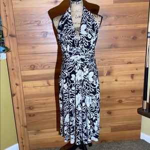 BOGO ITEM⚫️Evan-picone floral maxi dress